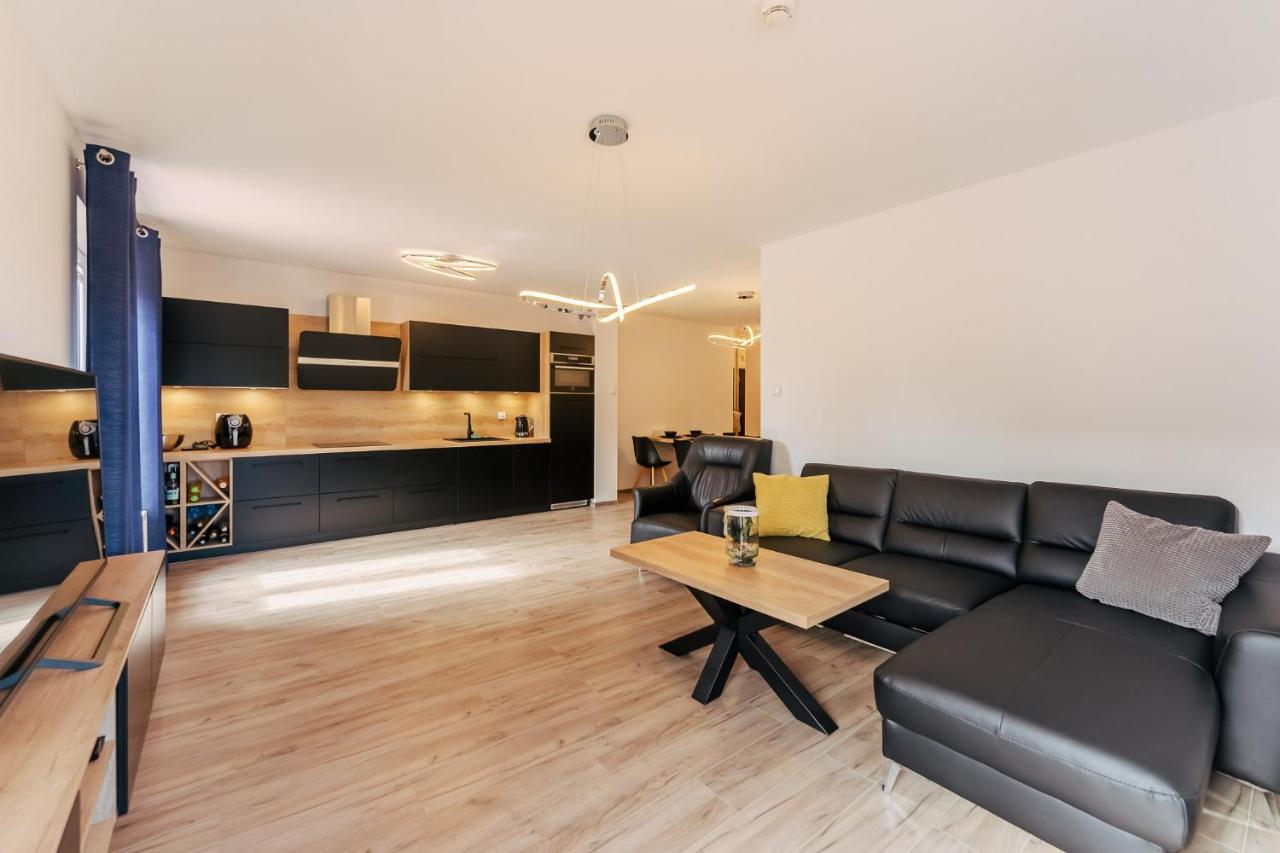 Luksusowy Apartament Polanki Park Z Krytym Basenem كولوبرزيغ المظهر الخارجي الصورة